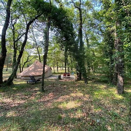 Camping La Permaculturelle - Domaine Des Ramières *