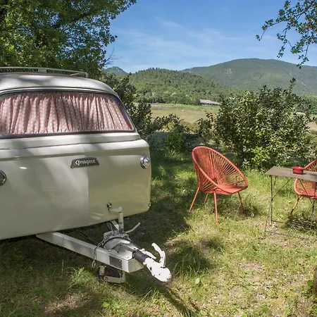 Camping La Permaculturelle - Domaine Des Ramières Le Poët-Laval