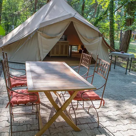 Camping La Permaculturelle - Domaine Des Ramières