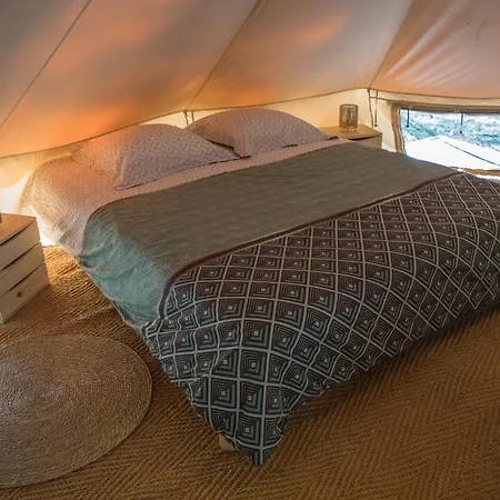 Camping La Permaculturelle - Domaine Des Ramieres Le Poët-Laval